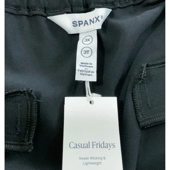 Spanx Casual Friday Cargo Pants Women's Size 3X Plus Size Black New with Tags